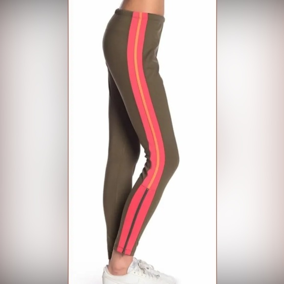 Free People FP Movement Green/Pink Stripe Zipper Side Leggings size Small EUC - Picture 3 of 12